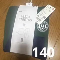 ユニクロ　ウルトラストレッチセット　サッカー　140