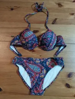ペイズリー柄 セパレート水着　ビキニ　Sサイズ