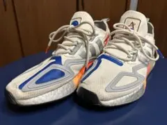 adidas ZX2K Boost スニーカー ホワイト/オレンジ/ブルー