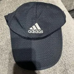 adidas ネイビー メッシュキャップ