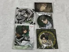 進撃の巨人　リヴァイ　缶バッジ　セット