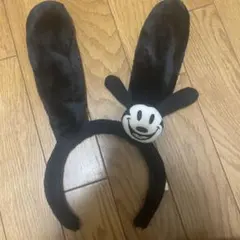 オズワルド耳カチューシャ