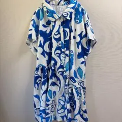 シーイン 総柄 シャツワンピース 襟 半袖 フリル 3L 青 白 ポリエステルのサムネイル