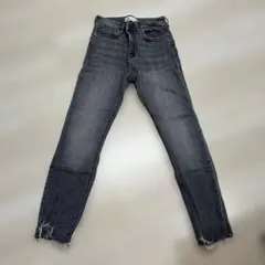 Zara デニム　ジーンズ　スキニージーンズ EUR 38