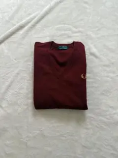 FRED PARRY Vネックニットセーター