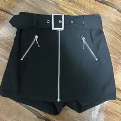 黒　ミニスカート　スカパン