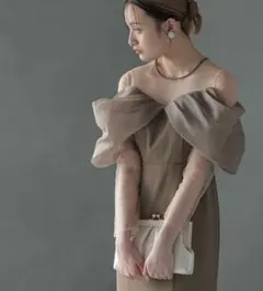 birei niana オフショルダータイトドレス