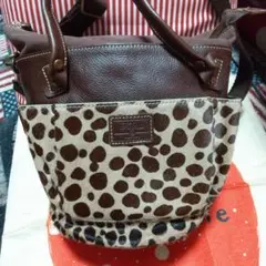Folna ヒョウ柄 レザーショルダーバッグ