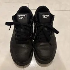 連休セール⭐︎Reebok スニーカー 23cm