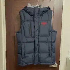 GUESS ゲス　ダウンベスト　ネイビー