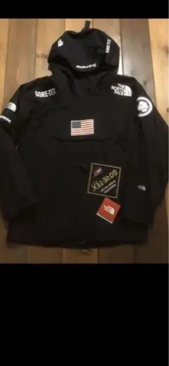 supreme north face マウンテンパーカー