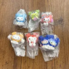 新品【TWICE×サンリオ】マスコットチャーム　6点セット