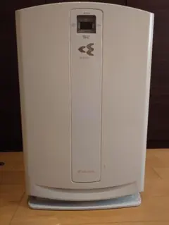 Item thumbnail for item d6183ba9-a8ee-45ee-8b7c-86f4750dab6c