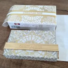 ディオール　2024クリスマスコフレ　エクランクチュールアイパレッド