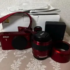 Nikon 1 J1 レッド ミラーレス一眼 本体のサムネイル