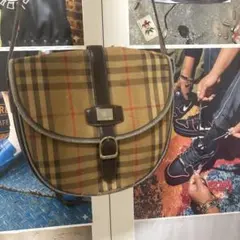 超激レア BURBERRY チェック柄 ショルダーバッグ drip uk - メルカリ