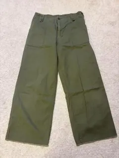 Kastane オリーブ ベイカーズパンツのサムネイル