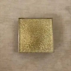 Guerlain ディヴィノーラ モノ アイシャドウ N°85 ゲランのサムネイル