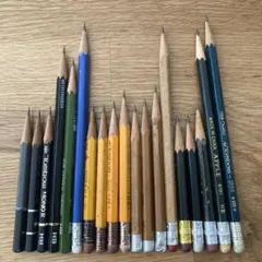 HB鉛筆19本セット