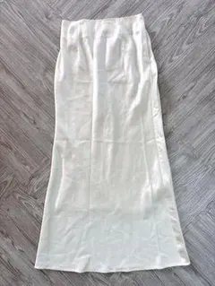 ur's アイボリー タイトスカートのサムネイル