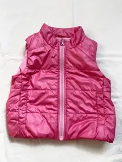 ユニクロ　UNIQLO ピンク　ダウンベスト　子供服　キッズ服　ベビー服
