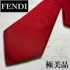 ✨極美品✨FENDI ネクタイ 近年モデル ズッカ柄 人気柄 高級シルク 刺繍