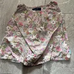 花柄トップスとズボン　セットアップ80cmまで