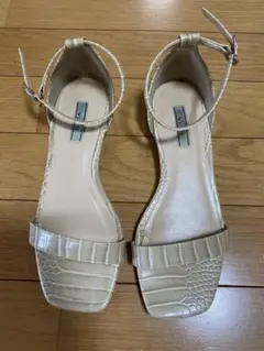 Item thumbnail for item 9e2faaf5-e69c-4ef1-bf19-b6f21ab1b03e