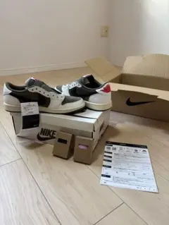 Travis Scott × Nike Reverse Oliveのサムネイル