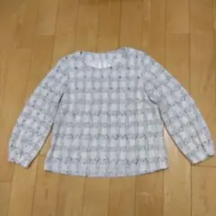 襟なし丸首トップス