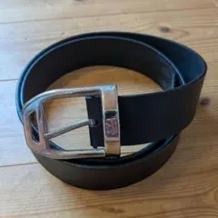 GUCCI レザーベルト ブラック ビッグサイズ シルバー金具 イタリア製のサムネイル