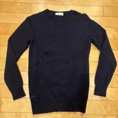 ラコステ　Vネックセーター　ネイビー　紺色