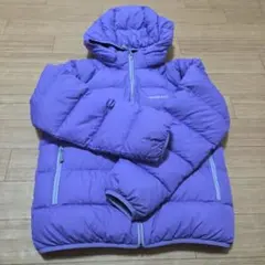 mont-bell キッズ　150 紫色 ダウンコート フード、収納袋付き