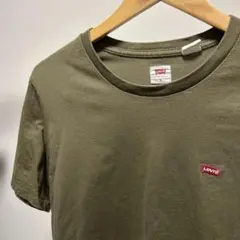 Levi's Tシャツ カーキ クルーネック ロゴ リーバイス　ワンポイント