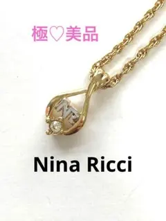 極美品♡ ニナリッチ ネックレス クリスタル ゴールド ロゴ NR ペンダント