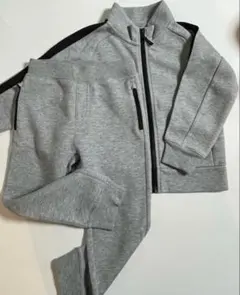 Item thumbnail for item 41261822-9c5b-47c0-91da-ea8cb8cd96e3