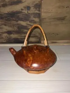 Item thumbnail for item 2cf18ae7-cdad-4daf-910c-385b165590bc