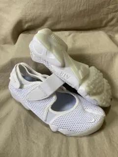 NIKE ナイキ ウィメンズ エア リフト ブリーズ