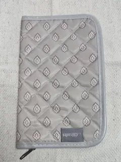 レゾリヴァード　Les Olivades マルチケース　キルティング