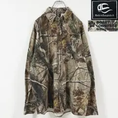 2XL相当　リアルツリーカモ　鉱物探査企業　企業ロゴ刺繍　総柄　柄シャツ