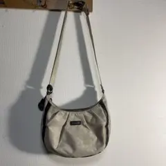 訳あり　Y'SACCS イザック　ショルダーバック