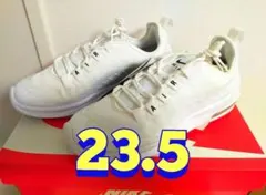 ウィメンズ ナイキ エアマックス アクシス AA2168-100 23.5