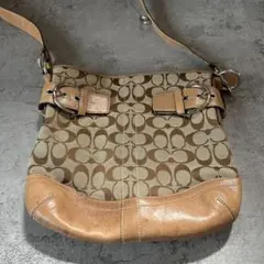 COACH コーチ シグネチャー ショルダーバッグ F07077 ブラウン - メルカリ