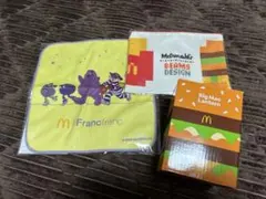 マクドナルド 福袋2026 2025ビッグマックランタン　ハンドタオル　ポーチ