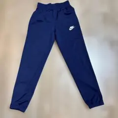 NIKE キッズ　ジャージ　ズボン