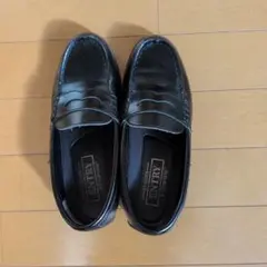 黒いローファー 合成皮革