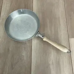 Item thumbnail for item d08c3484-61f1-4c5e-88d3-af4d2b714711