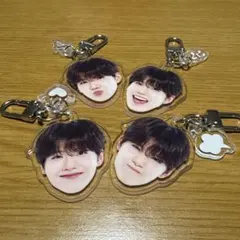 TREASURE ジュンギュ 顔アクキー 喜怒哀楽