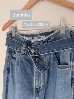 【ベルシュカ】Bershka The 90's DENIM ハイウエストデニムのサムネイル