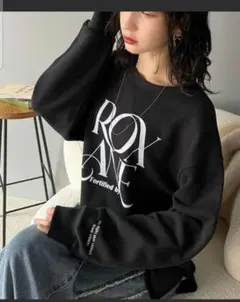 ロゴプリント袖刺繍スウェット　微起毛素材
